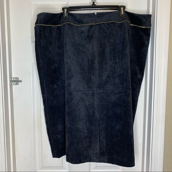 Calvin Klein Black Skirt with Gold Trim Size 24W - Picture 4 of 9